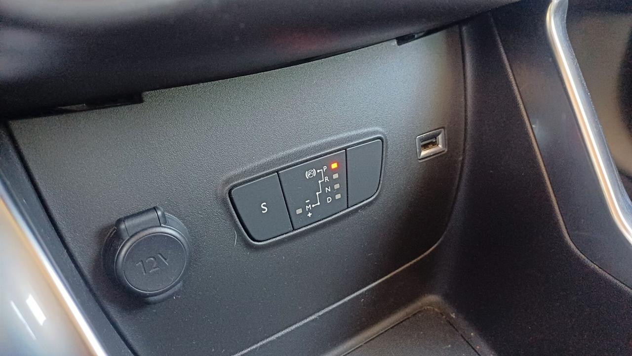 Citroen C3 Aircross BlueHDi 120 S&S EAT6 Shine Pack ok neopatentati