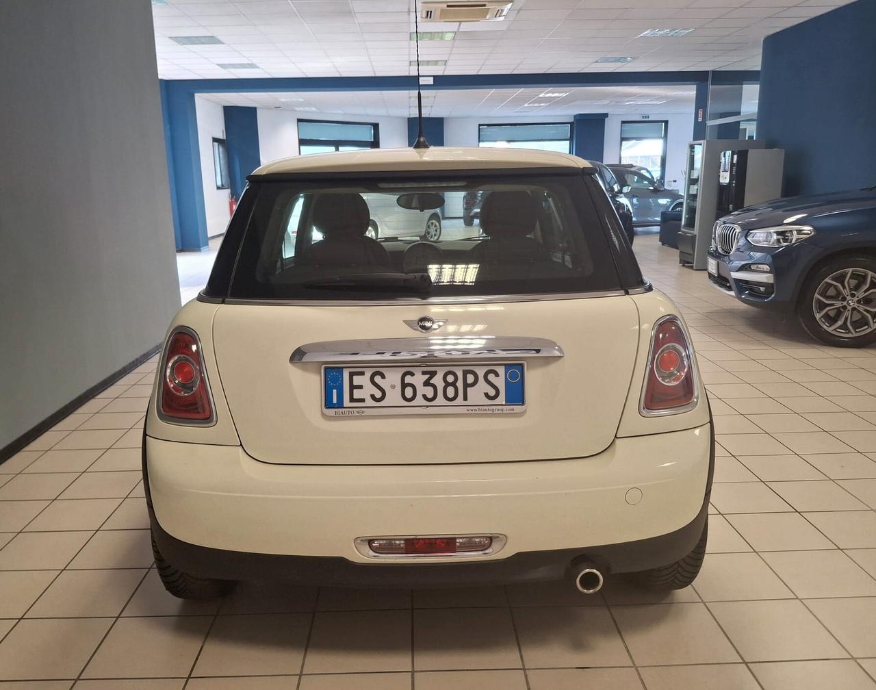 Mini 1.6 16V One (55kW)