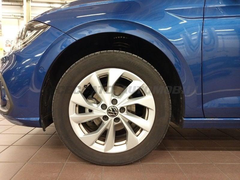 Volkswagen Polo VI 2022 1.0 tsi Style 95cv