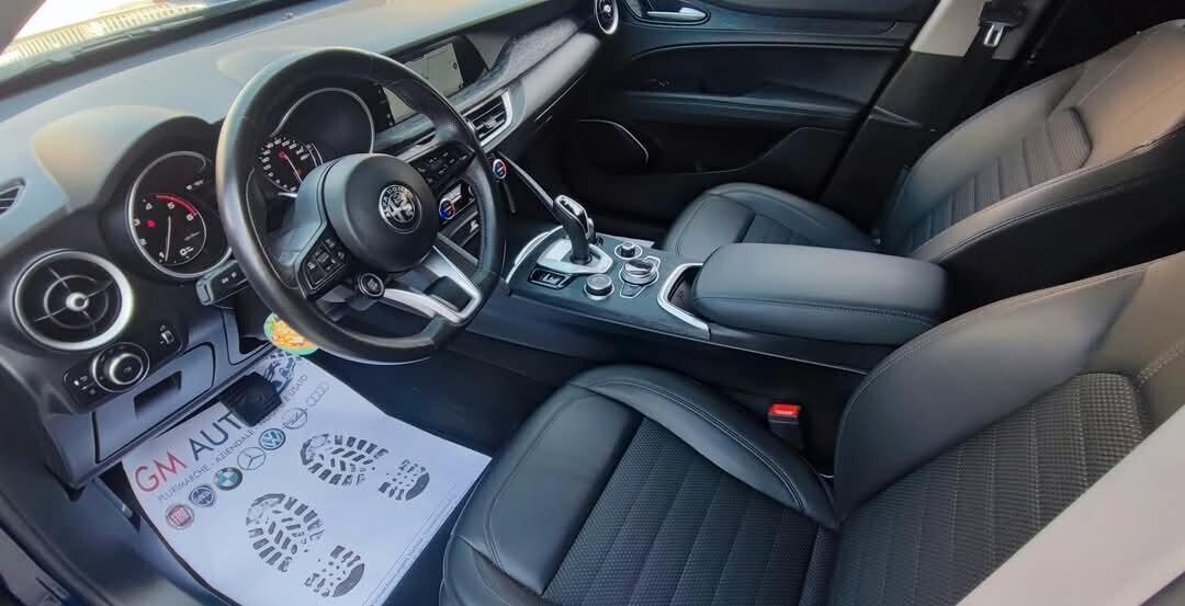 Stelvio italiana diesel 190 CV Q4 Executive 2021