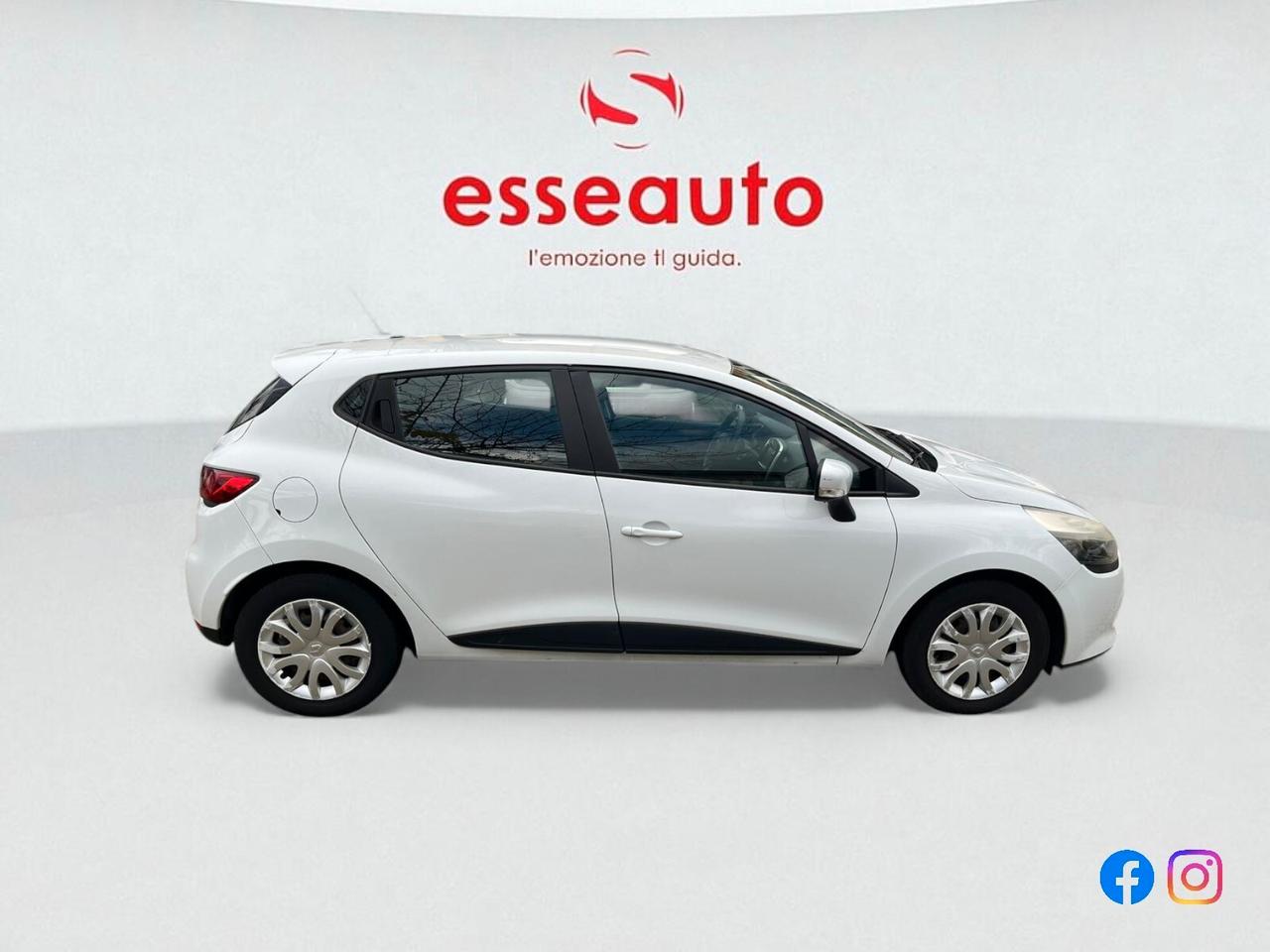 Renault Clio 1.2 75CV 5 porte Costume National