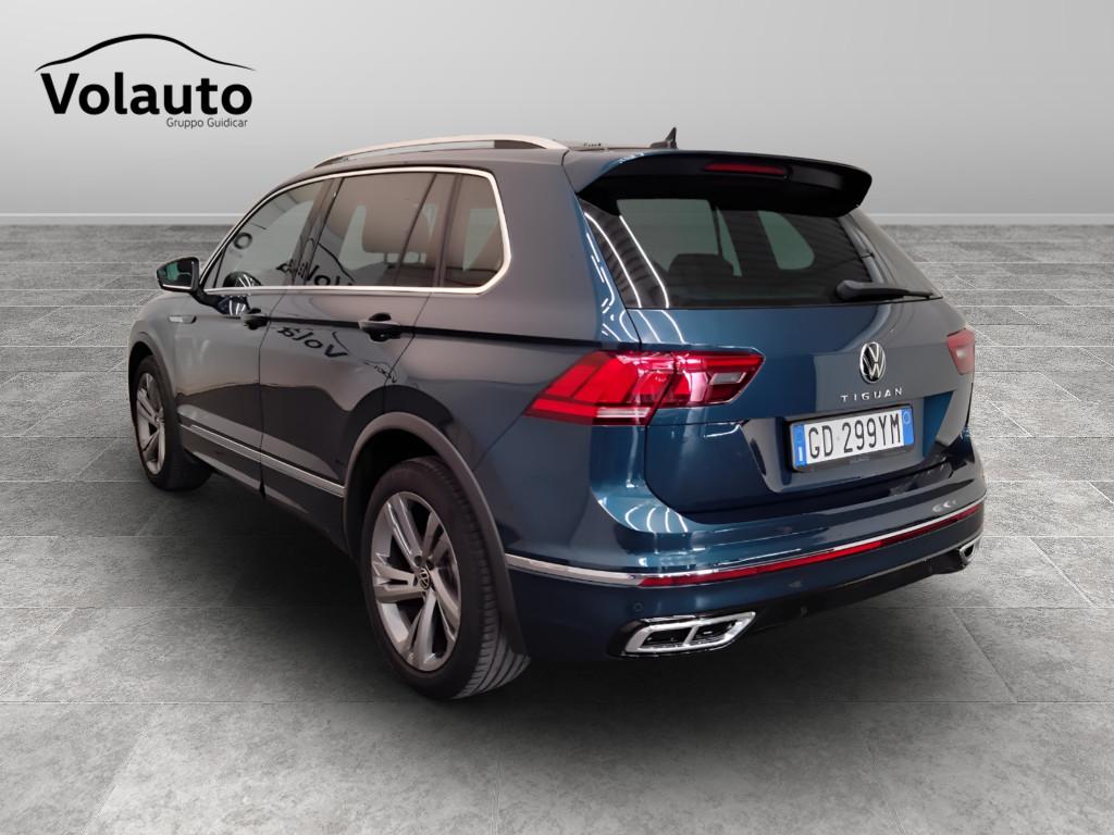 VOLKSWAGEN Tiguan II 2021 - Tiguan 2.0 tdi R-Line 150cv dsg