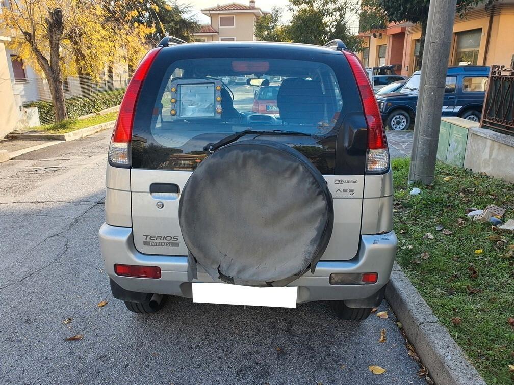 DAIHATSU TERIOS 1.3i 16V 4WD GPL