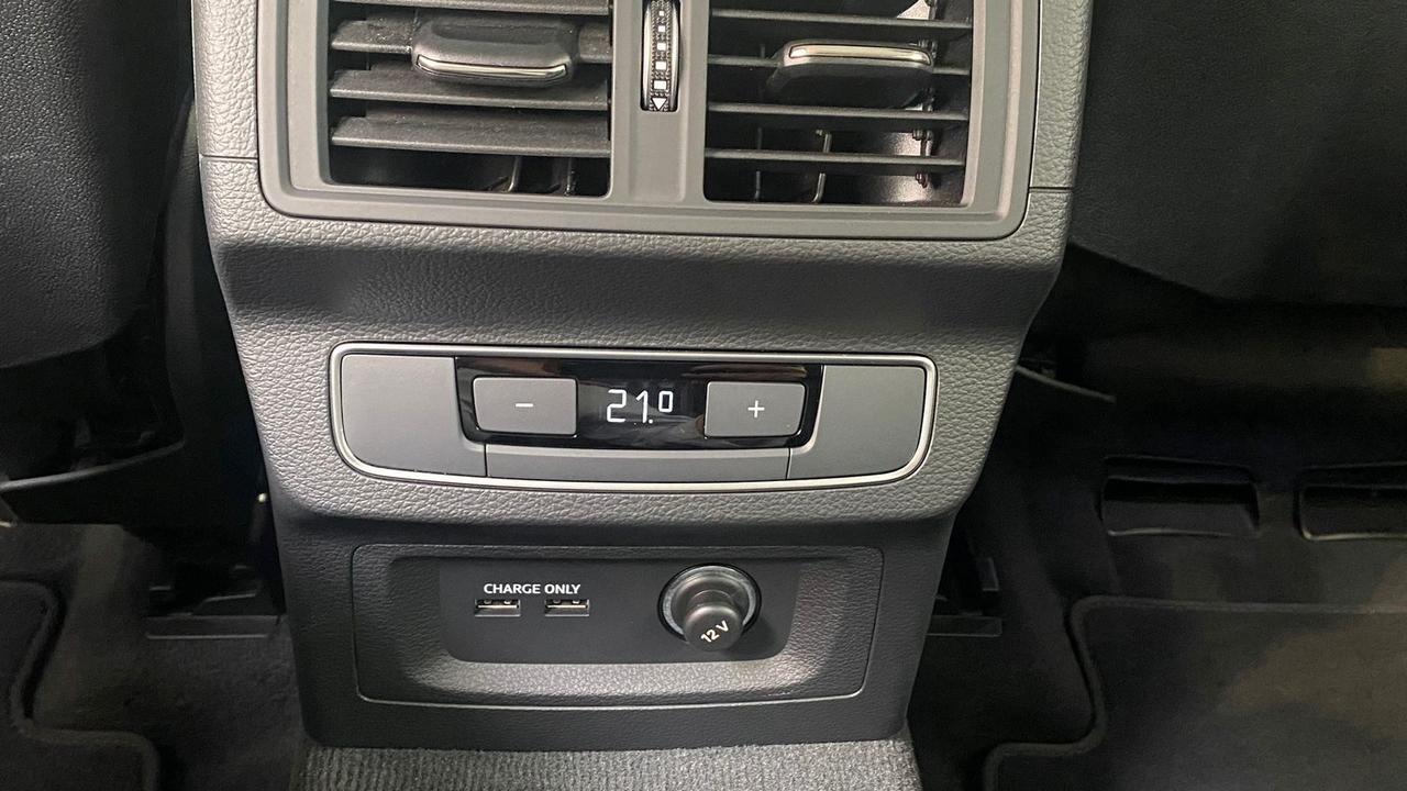 AUDI Q5 Sportback 2021 - Q5 Sportback 40 2.0 tdi mhev 12V Business Advanced quattro s-tronic