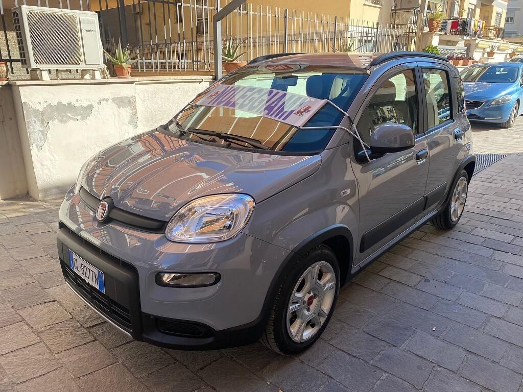 FIAT Panda 1.0 FireFly 5 porte S&S Hybrid
