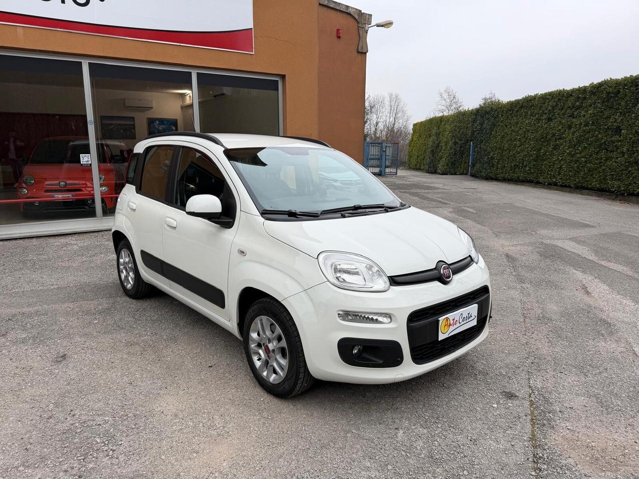 Fiat Panda 1.2 Lounge 5 POSTI NEOPATENTATI