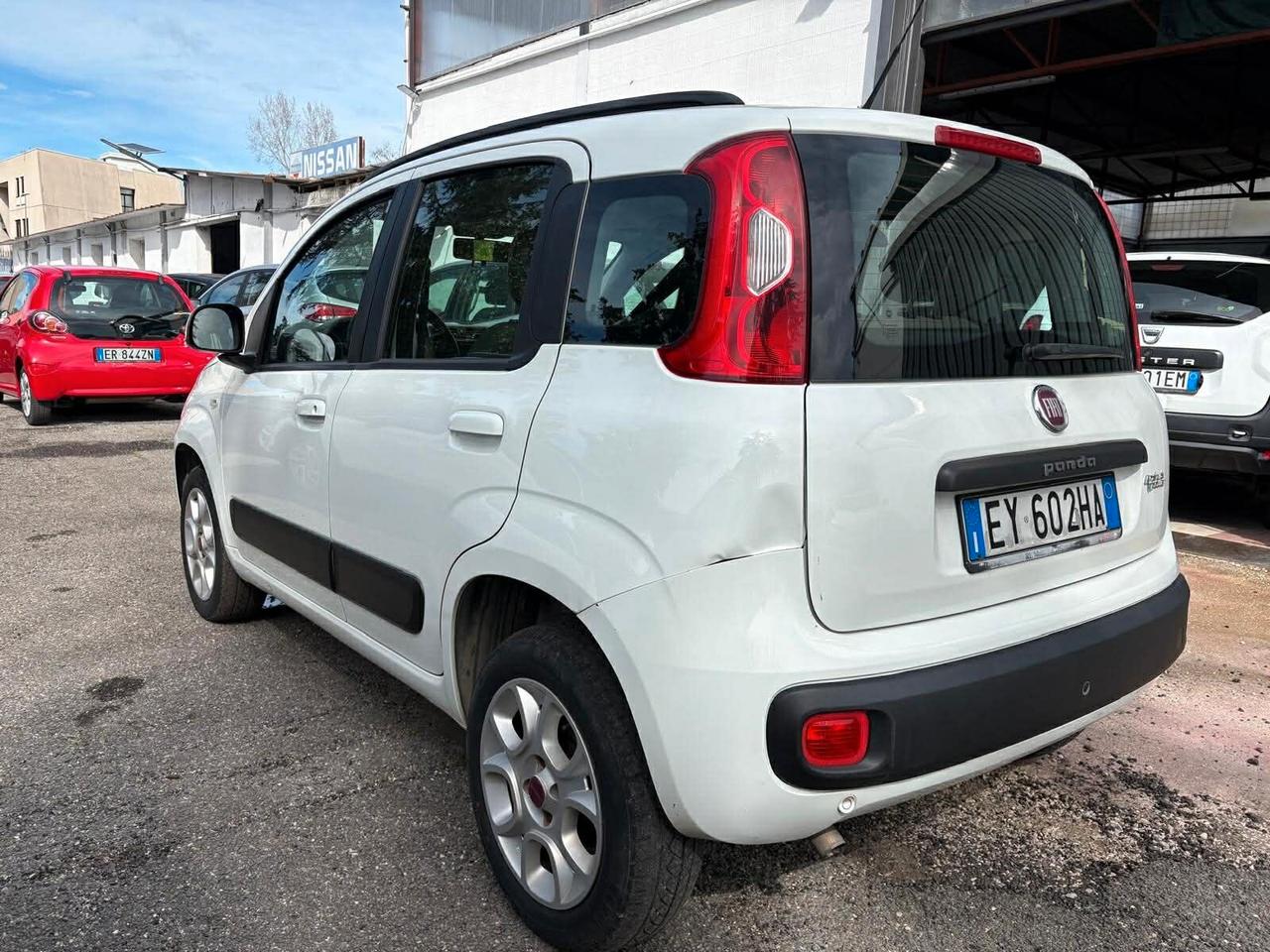 Fiat Panda 0.9 TwinAir Turbo Natural Power Lounge