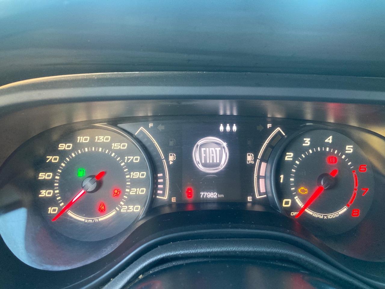 Fiat Tipo 1.4 T-Jet 120CV GPL 5 porte Easy