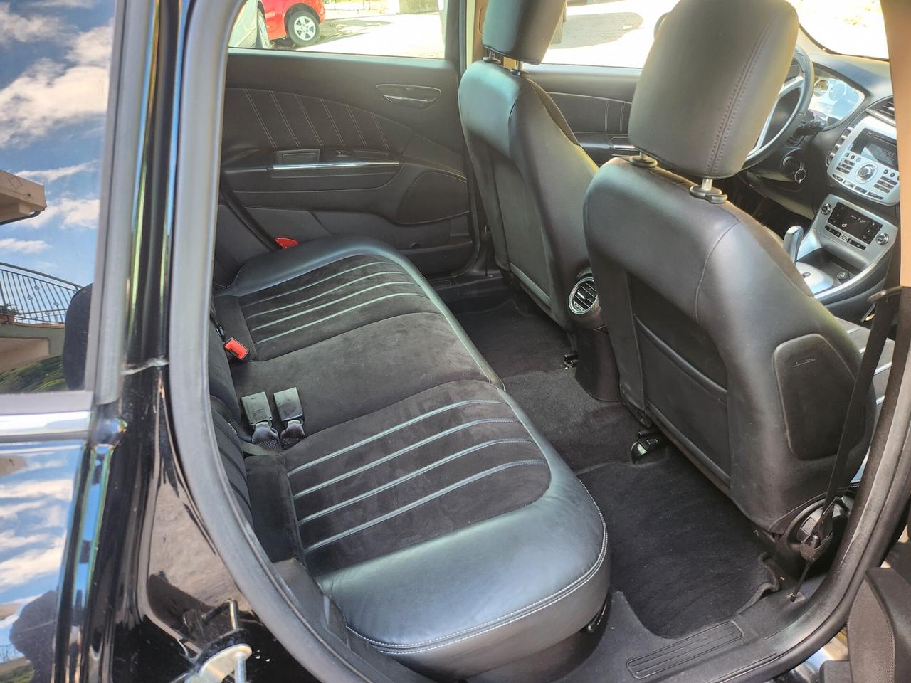 Lancia Delta 1.6 MJT cambio autom. 138.000km 2010
