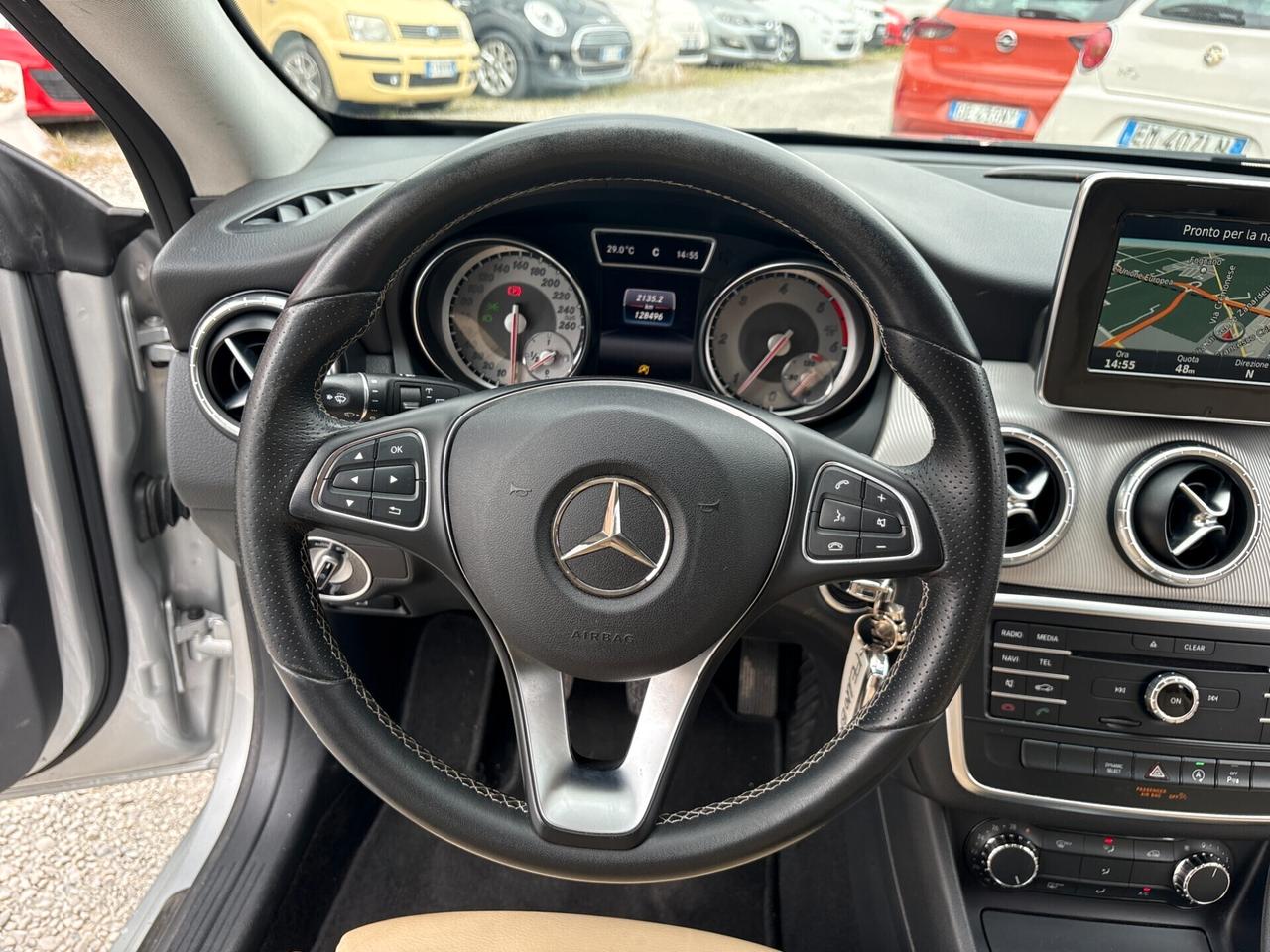 Mercedes CLA 200d Shooting Brake - Sport