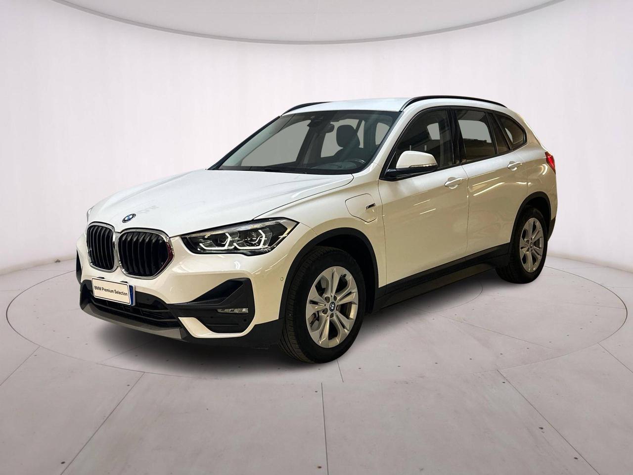 BMW X1 xDrive25e Advantage