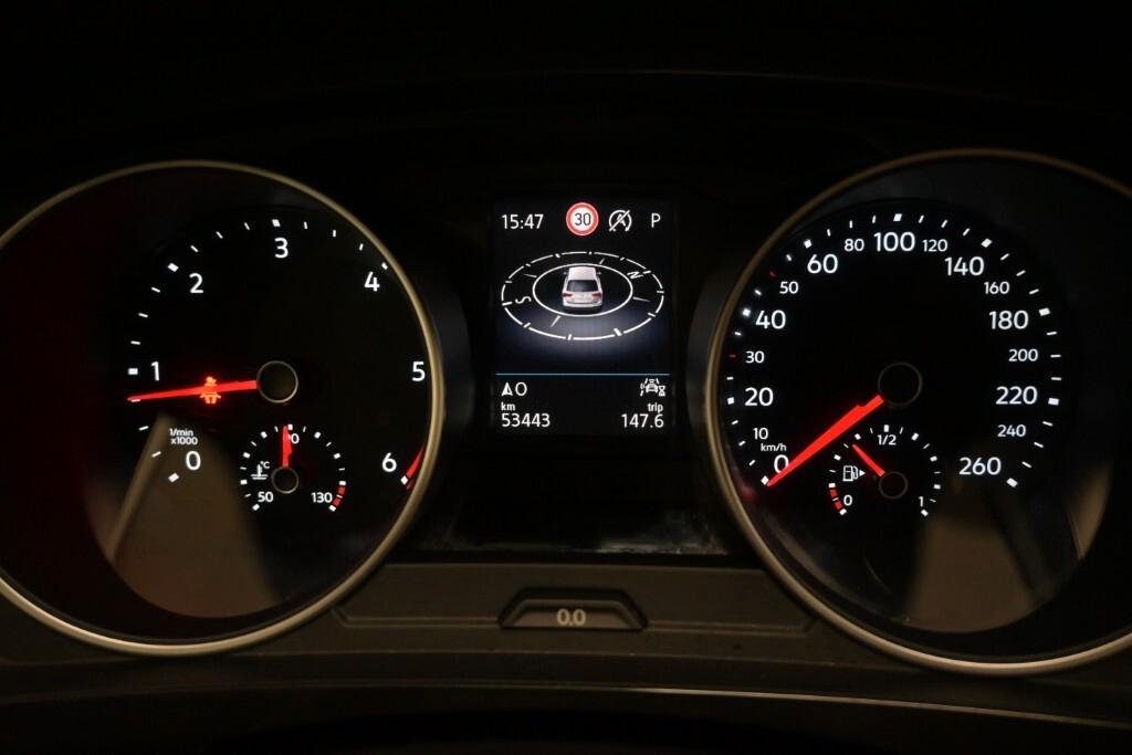 VOLKSWAGEN TIGUAN 2.0 TDI 150CV DSG SCR LIFE ( FARI LED - CLIMA TRIZONA - ADAPTIVE CRUISE - NAVI - APP CONNECT - PARK PILOT )