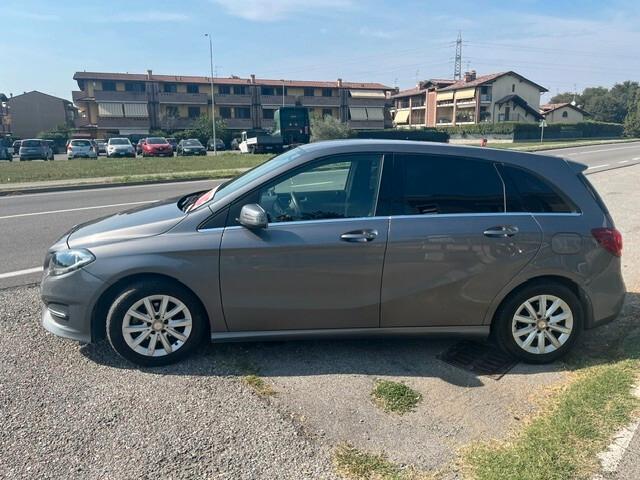 Mercedes-benz B 180 d Automatic Business
