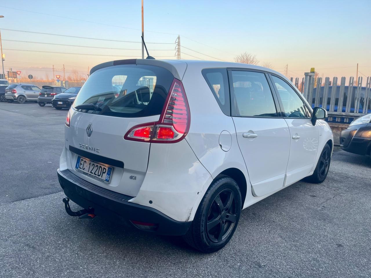 Renault Scenic Scénic X-Mod 1.5 dCi 110CV Luxe