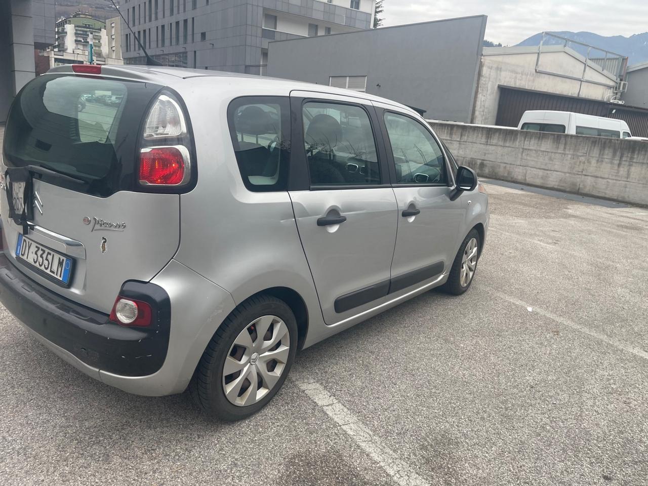 Citroen C3 Picasso 1.4 VTi 95 Exclusive Style SI NEOPATENTATI