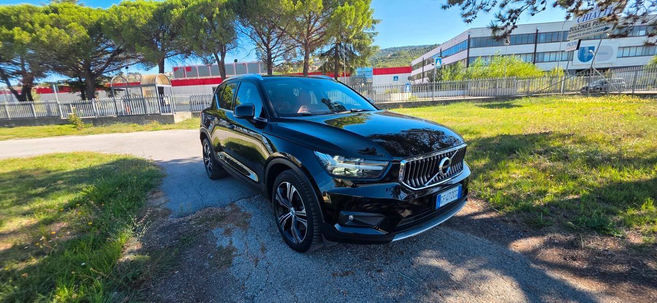 Volvo XC40 T5 261 CV Recharge Plug-in Hybrid Inscription