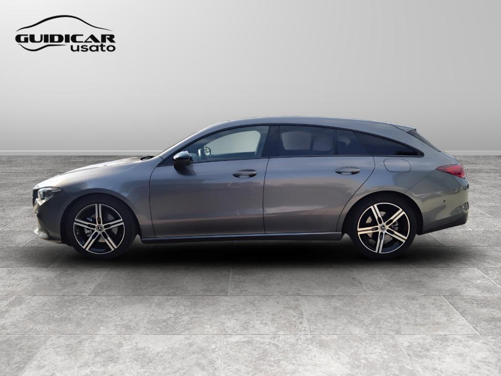Mercedes-Benz CLA Sh.Brake - X118 - CLA Shooting Brake 180 d Sport auto