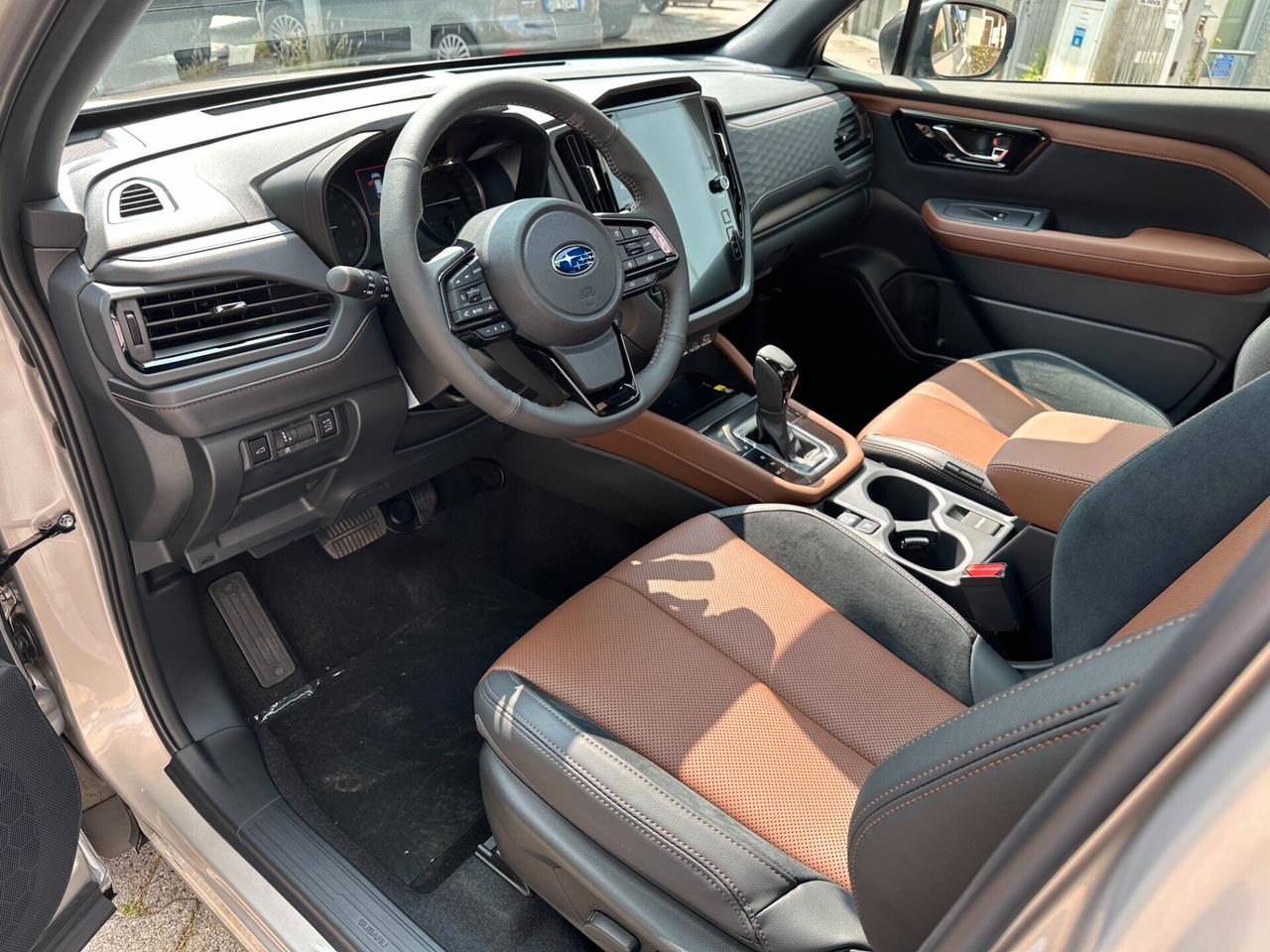 Subaru Forester 2.0 MHEV CVT Premium