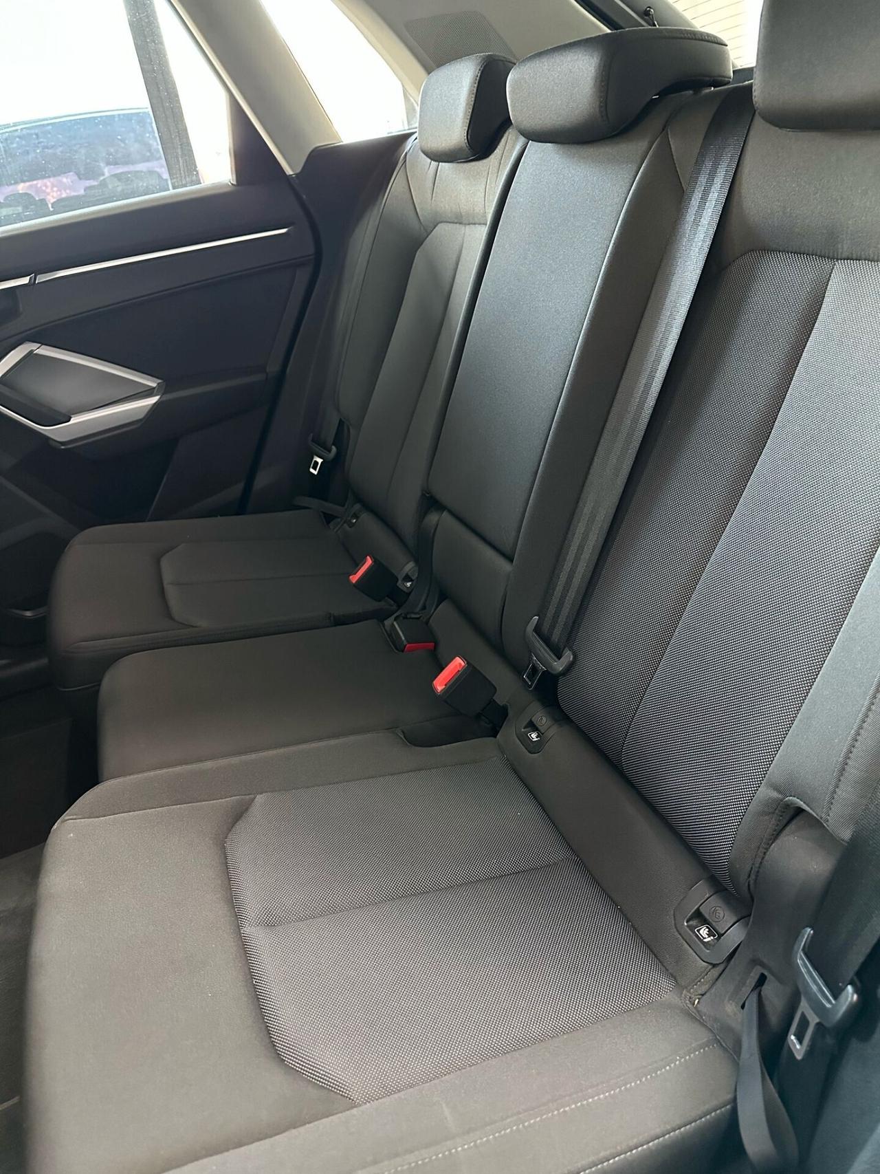 Audi Q3 35 2.0 TDI 150cv S tronic edition 2020