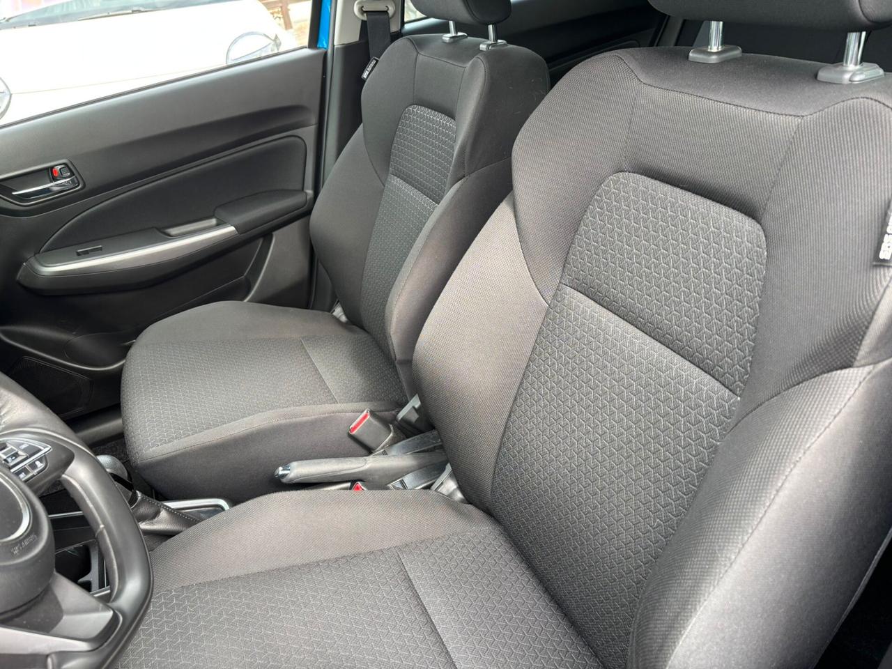 Suzuki Swift 1.2 Hybrid CVT Top