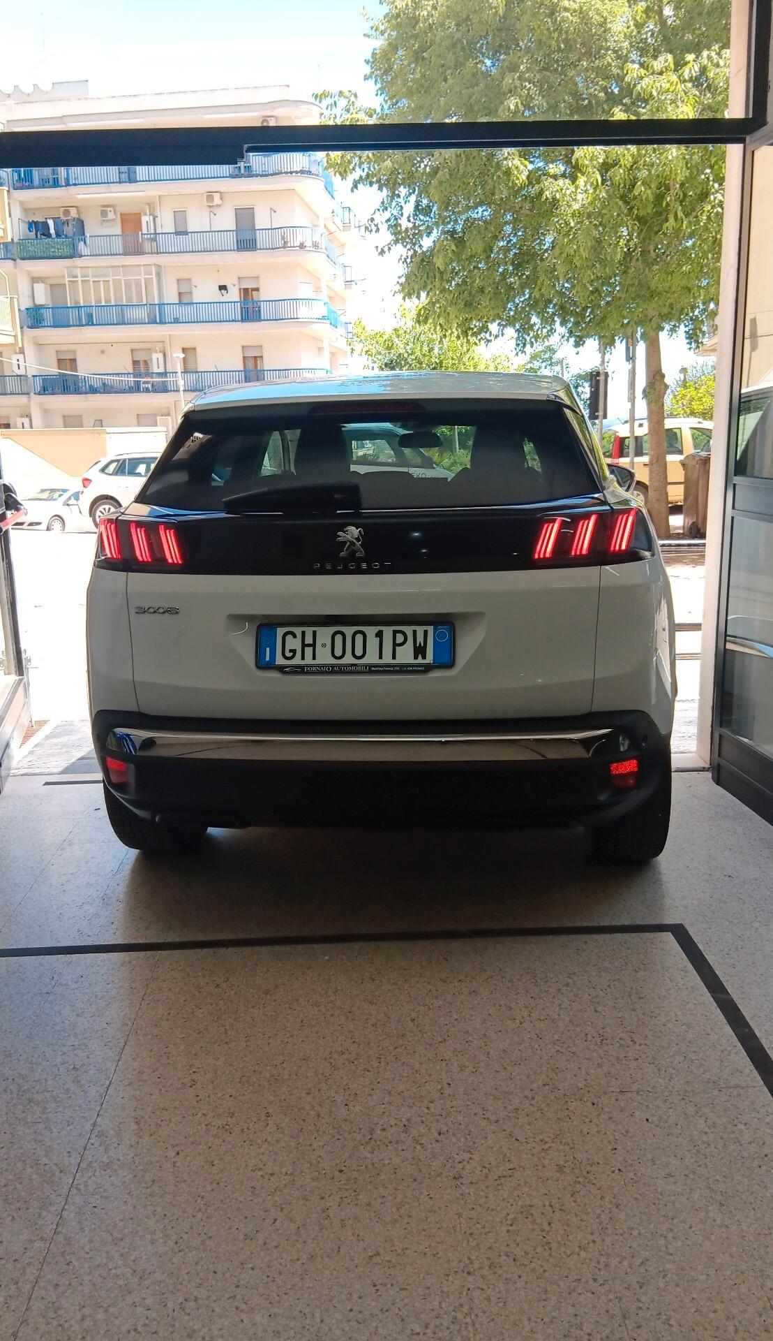 Peugeot 3008 BlueHDi 130 S&S EAT8 Allure