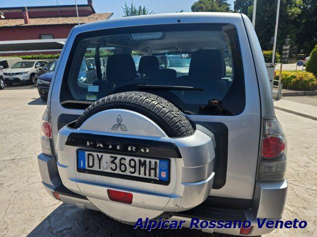 MITSUBISHI Pajero 3.2 DI-D 16V 3p. Intense DPF