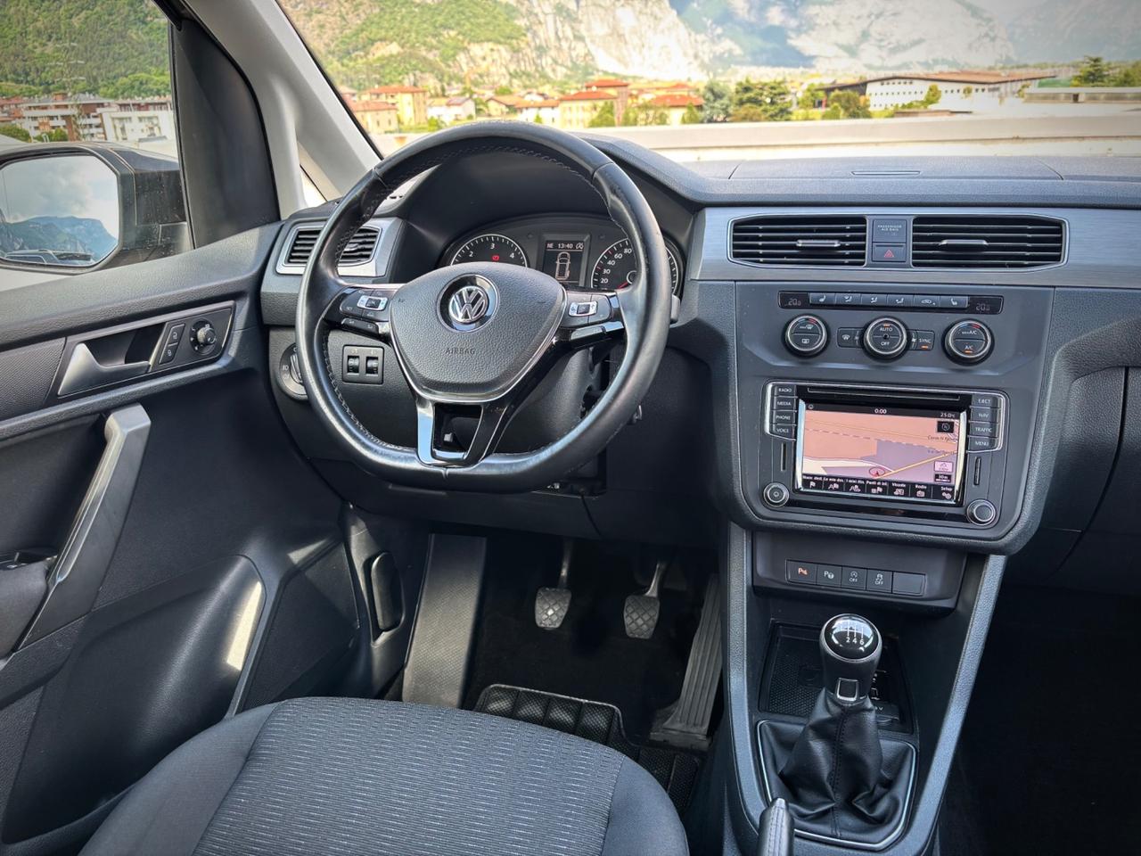 Volkswagen Caddy 2.0 TDI 122cv Comfortline 4Motion 6MT