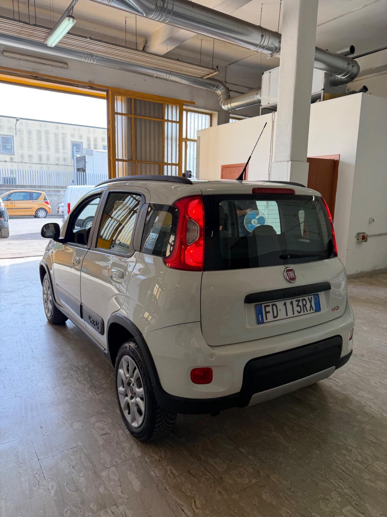 Fiat Panda 2016 1.3 MJT 95 CV S&S 4x4 LOUNGE