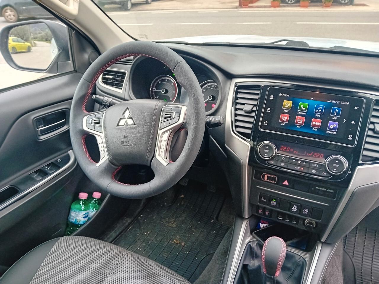 Mitsubishi L200 2.3 D Club Cab 4x4 Super Select Intense