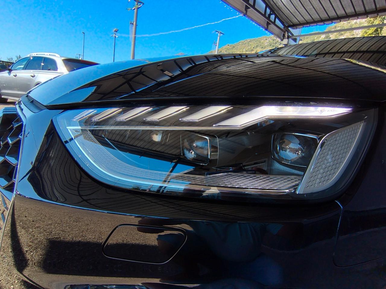 Audi A4 Avant 40 TDI quattro S tronic line edition