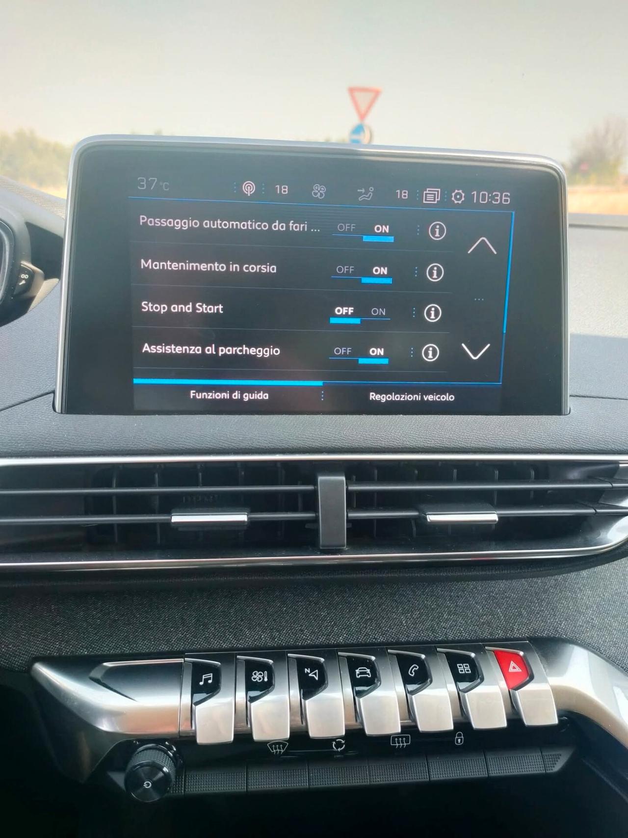 Peugeot 3008 BlueHDi 130 S&S Allure
