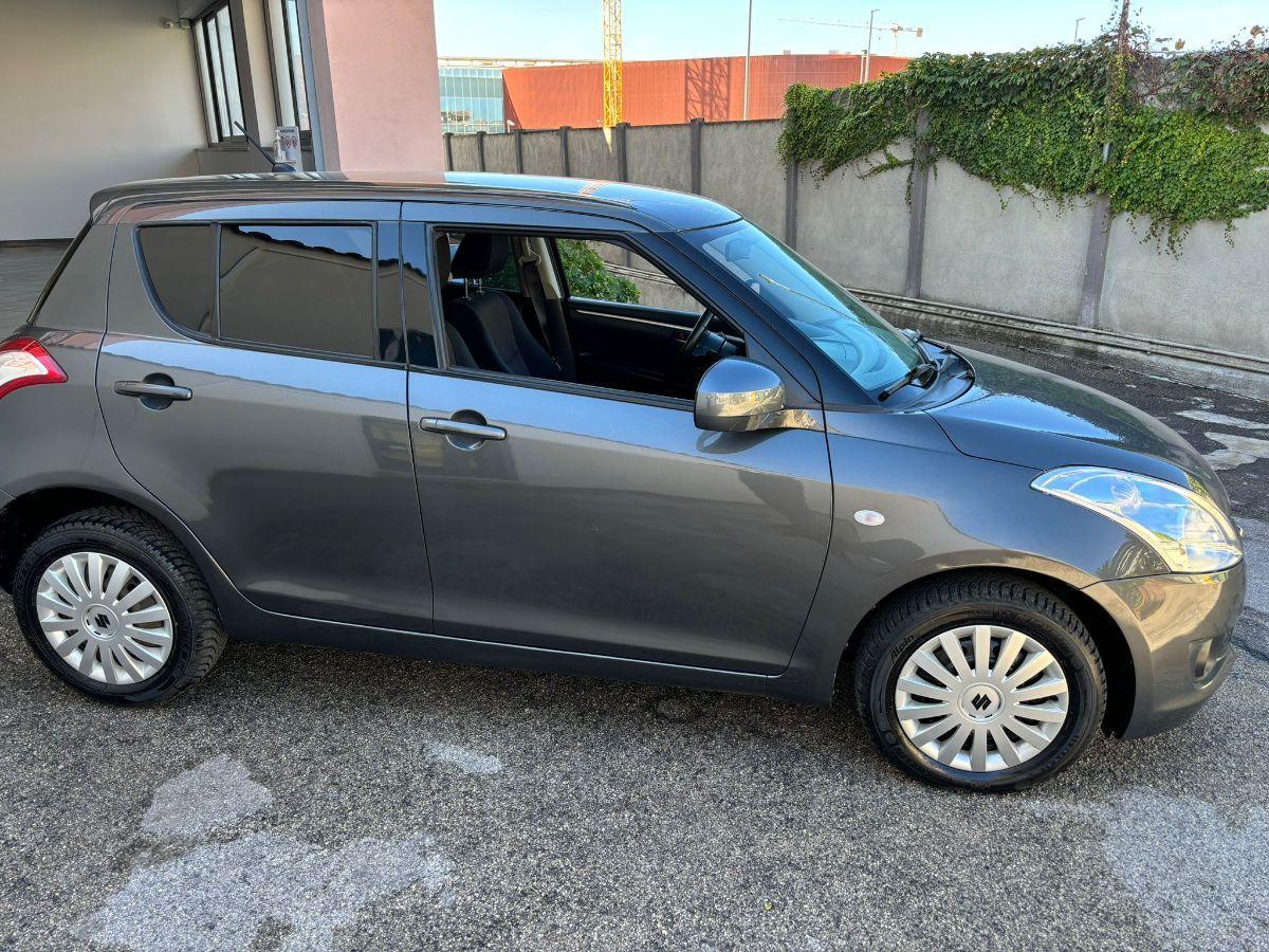 SUZUKI Swift 1.2 VVT 4WD 5p GL Style