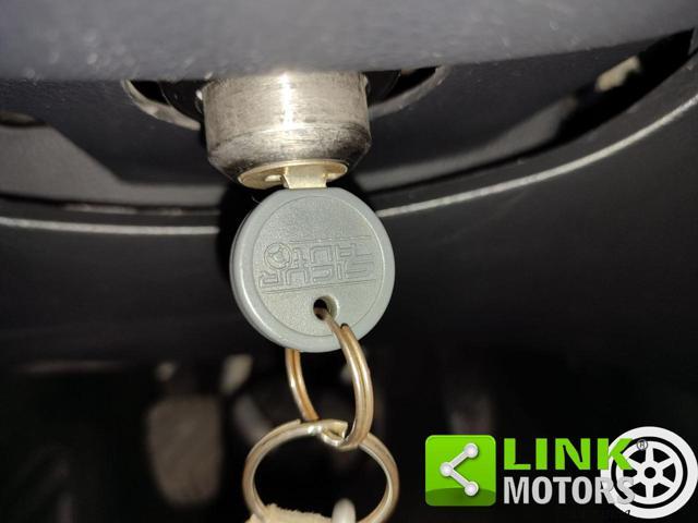 NISSAN Qashqai 1.5 dCi N-Connecta