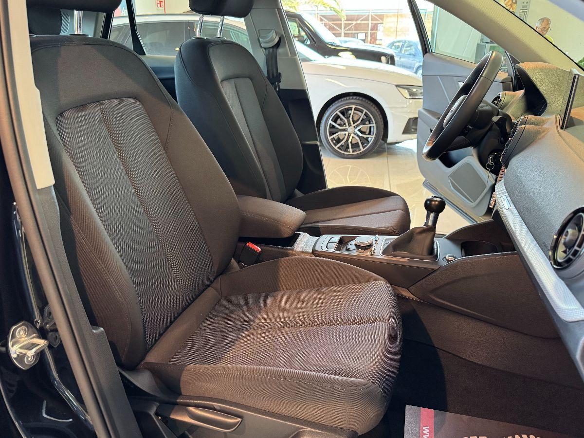 AUDI Q2 1.6 TDI Sport solo 86.000 Km