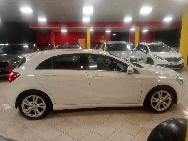 MERCEDES-BENZ A 180 CDI Sport ** KM CERTIF. MERCEDES **