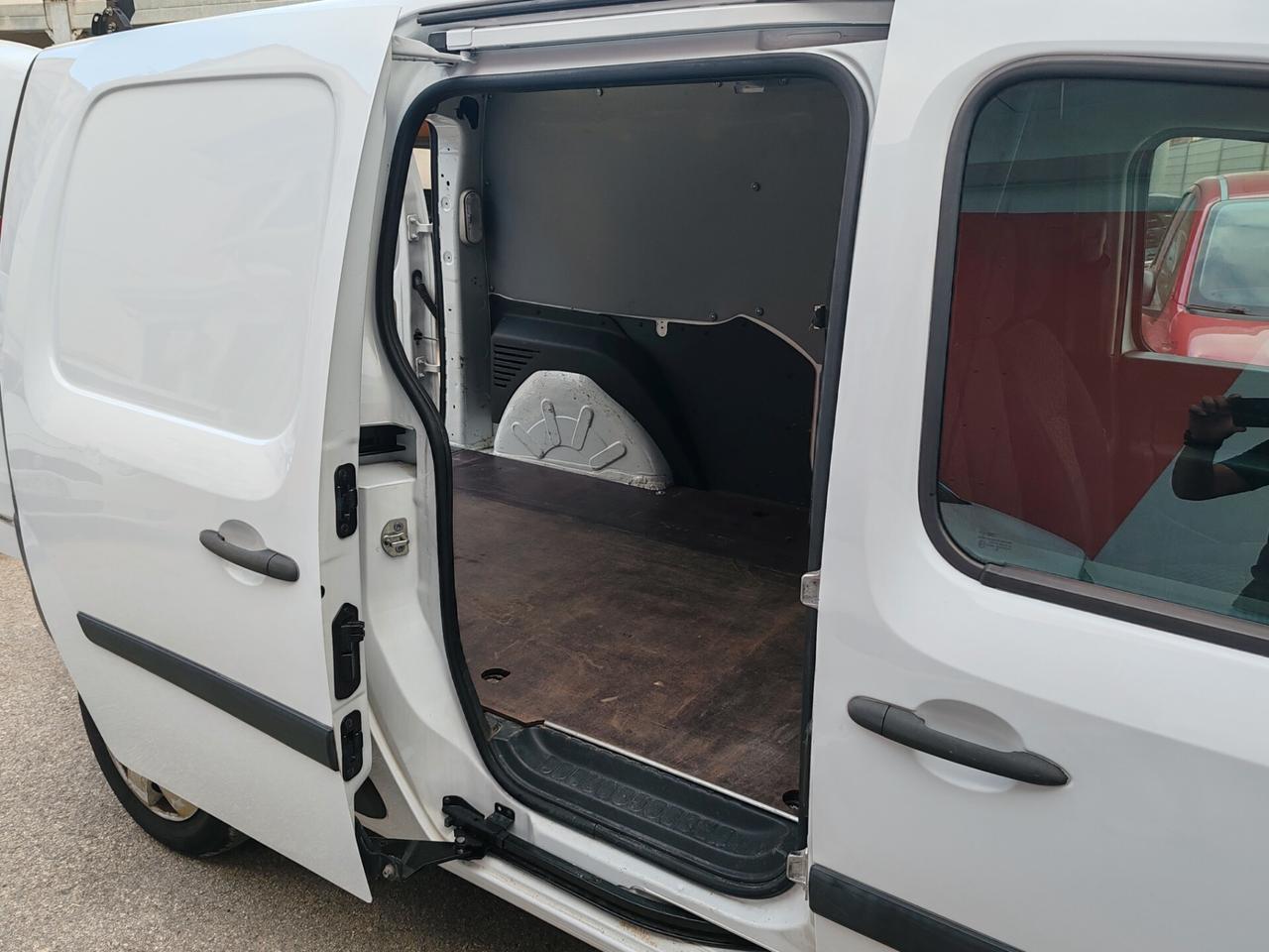 RENAULT KANGOO MAXI 3 POSTI 1.5 DCI 90 CV