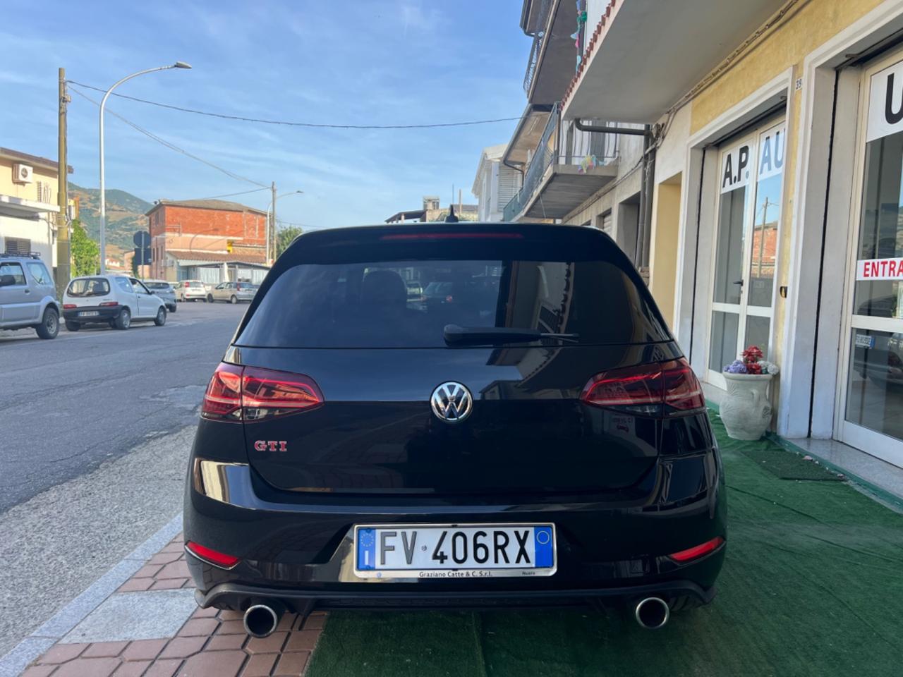 Volkswagen Golf GTI Performance 2.0 245 CV TSI 26000 KM