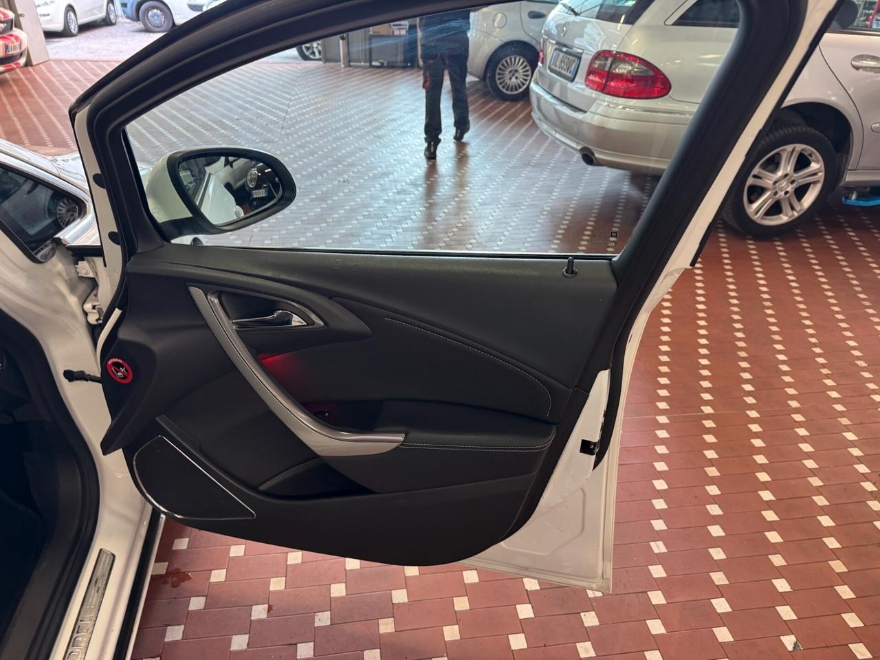 Opel Astra 1.7 CDTI 125CV 5 porte Cosmo - UNICO PROPRIETARIO