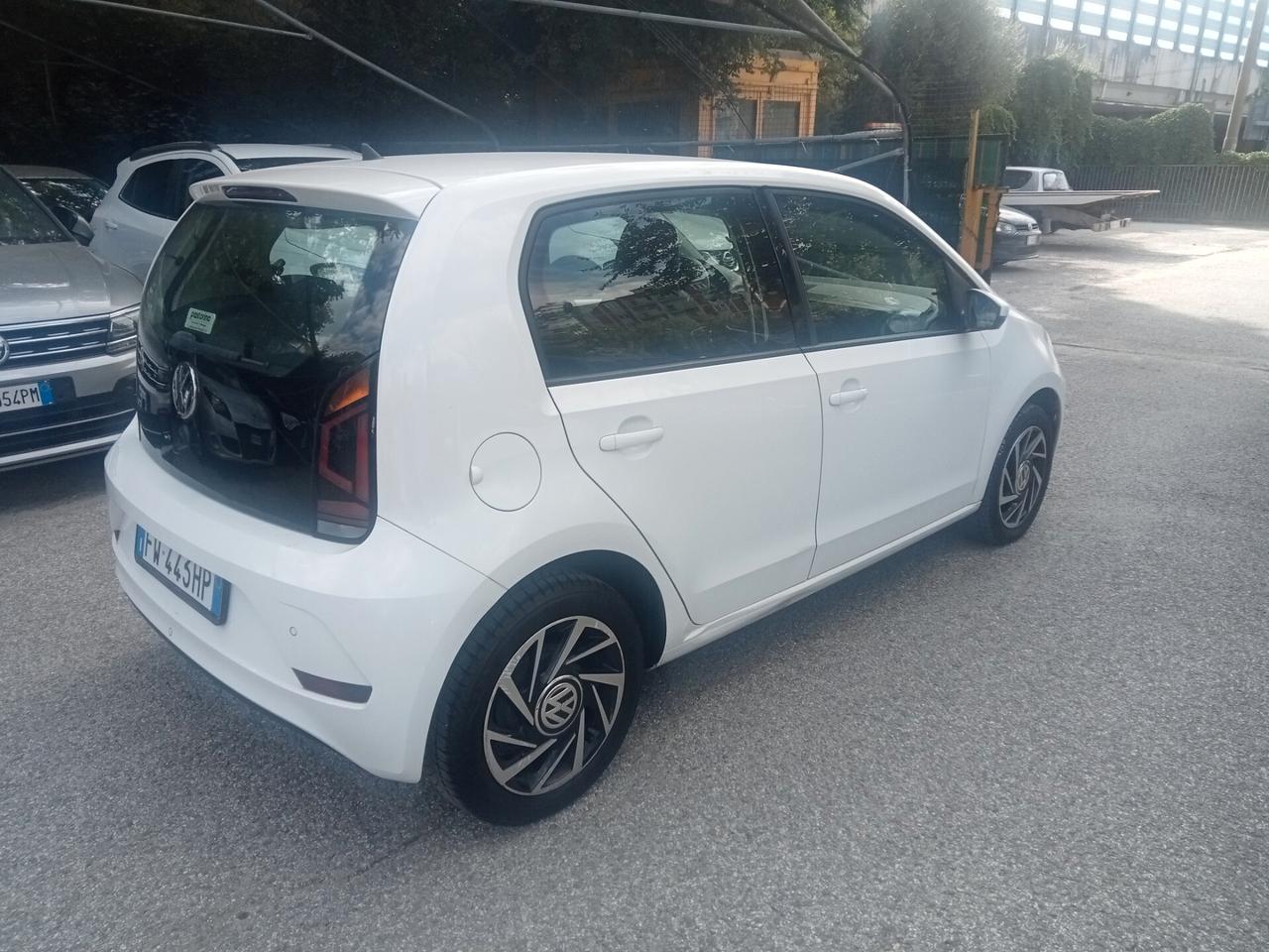 Volkswagen up! 1.0 75 CV 5p. Cambio automatico OK Neopatentati