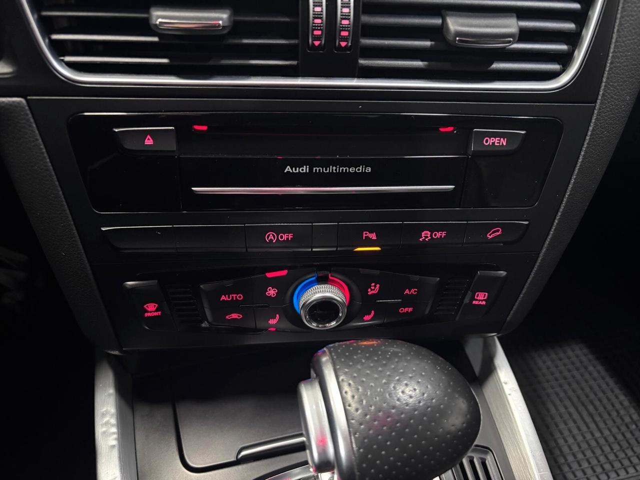 AUDI Q5 2.0 S-TRONIC S-LINE EDITION TETTO-RETRO