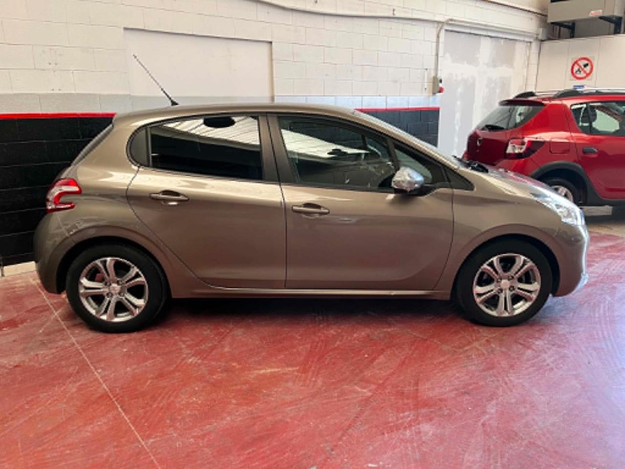Peugeot 208 1.2 VTi 82 CV 5 porte Allure imm. 2013