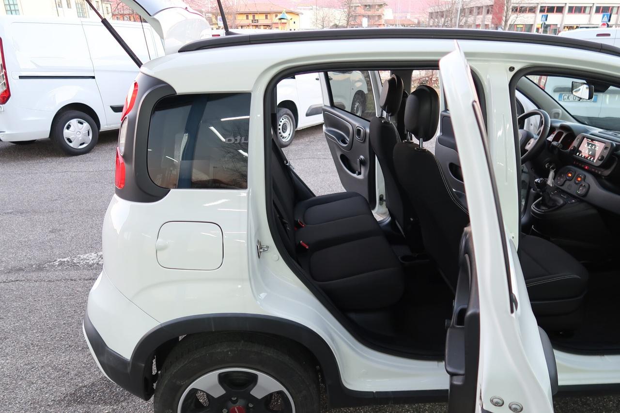 Fiat Panda 1.0 FireFlyHybrid Cross
