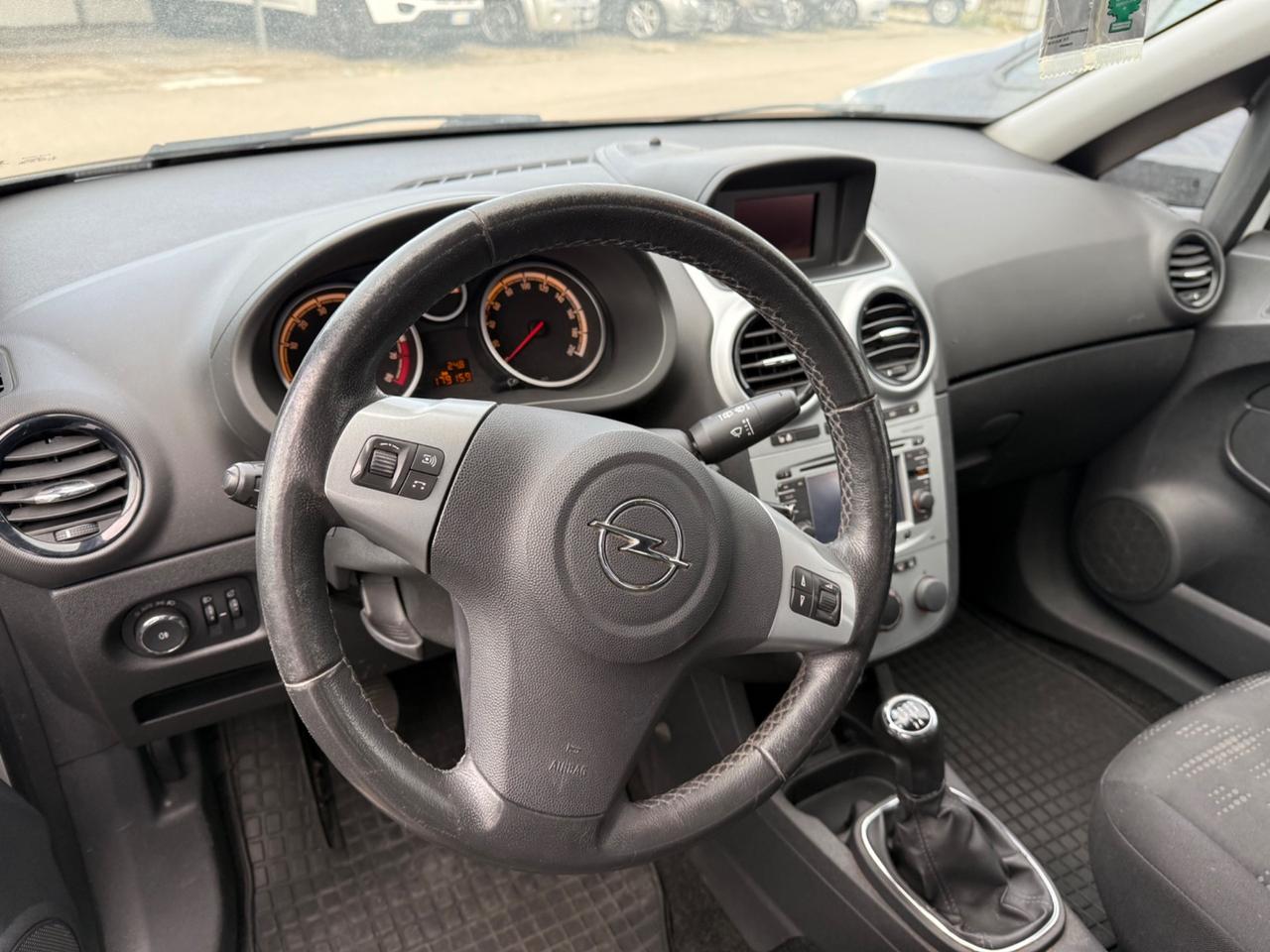 Opel Corsa 1.2 Versione Unica