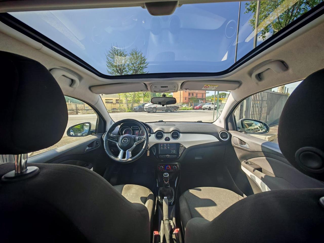 Opel Adam 1.2 70 CV Glam