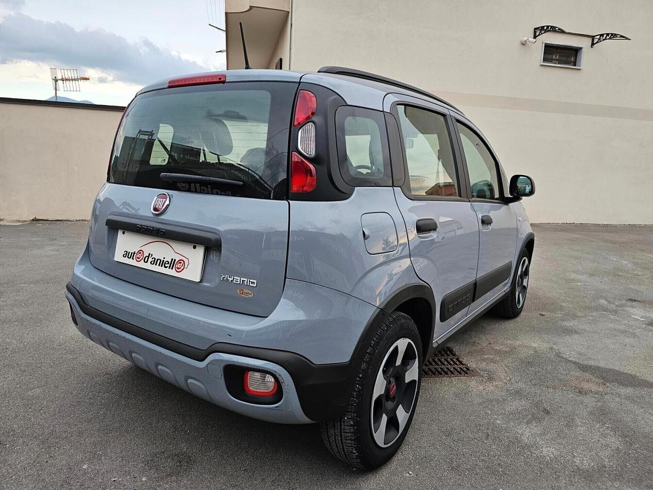 Fiat Panda 1.0 FireFly S&S Hybrid City Cross