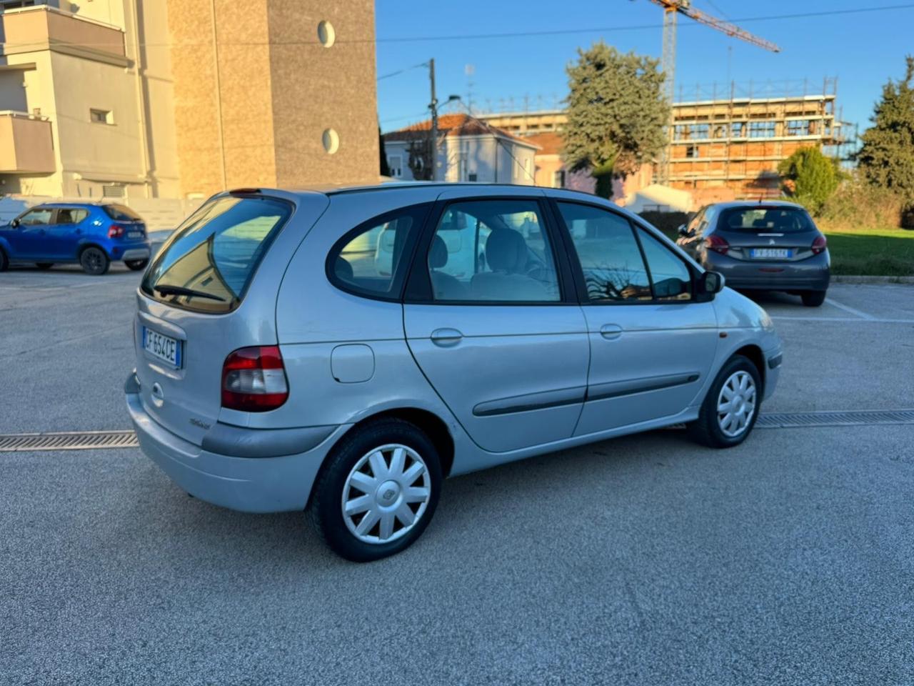 Renault Megane Scénic 1.9 dCi cat Expression