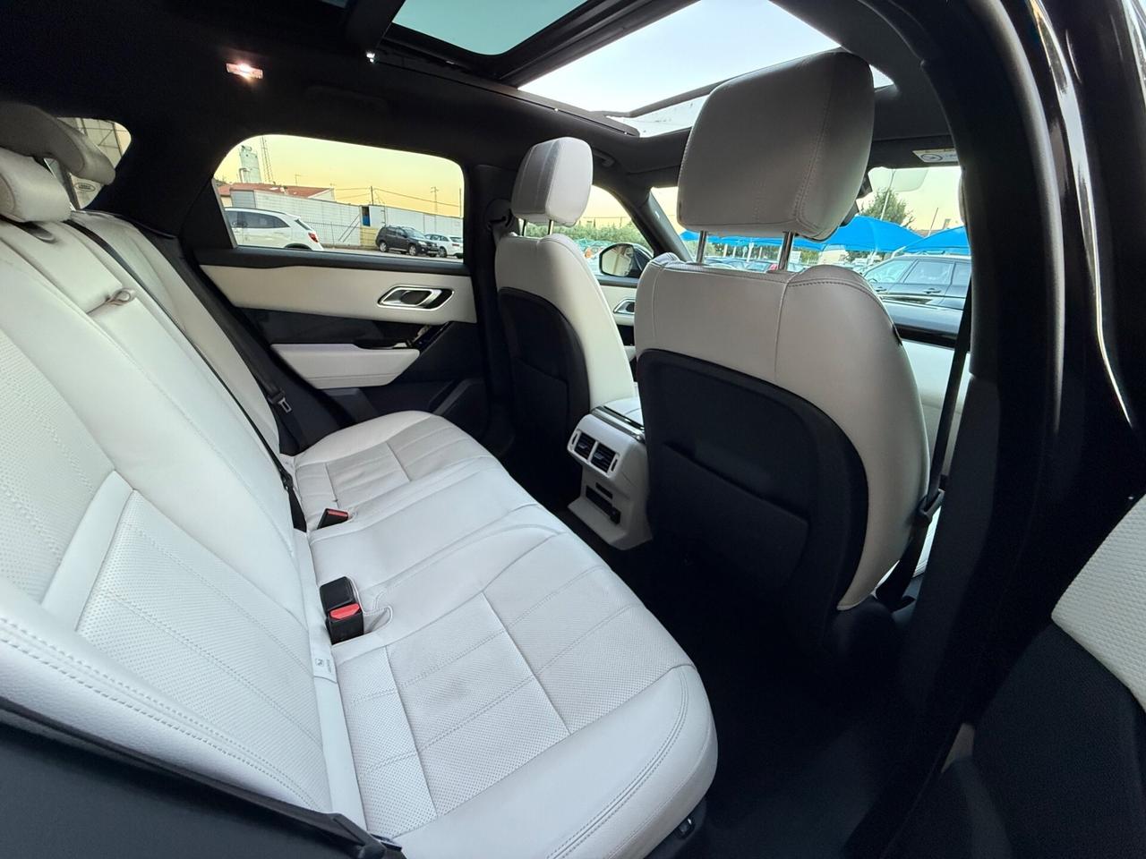 Land Rover Range Velar 2.0D I4 240 CV R-Dynamic S