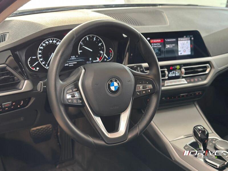 BMW Serie 3 320d xDrive Touring Business Advantage