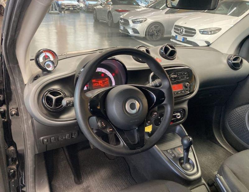 smart fortwo EQ PURE 4,6KW