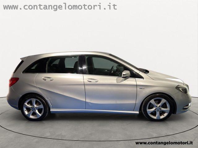 MERCEDES-BENZ B 180 CDI BlueEFFICIENCY Executive
